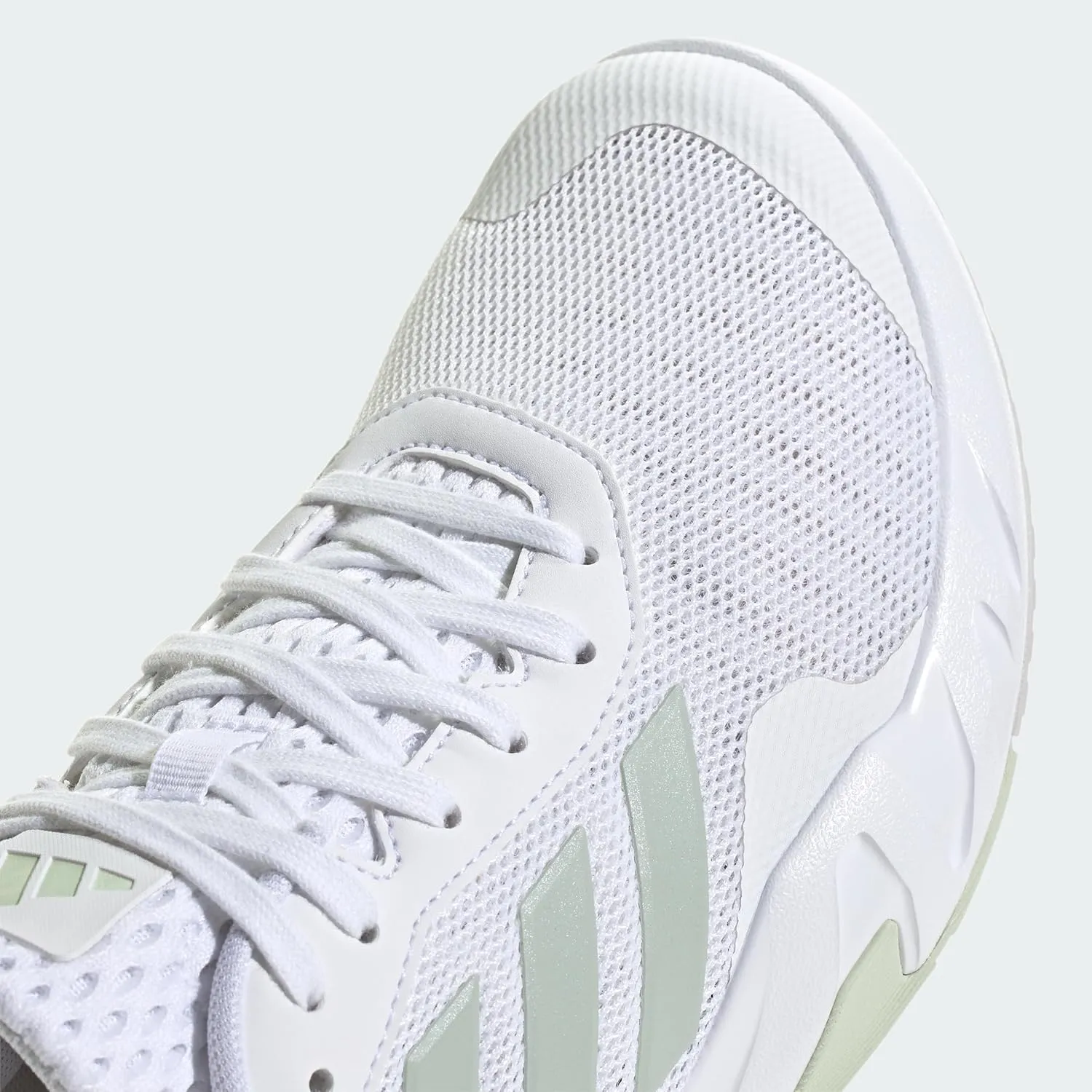 adidas Women's Amplimove Training Sneaker