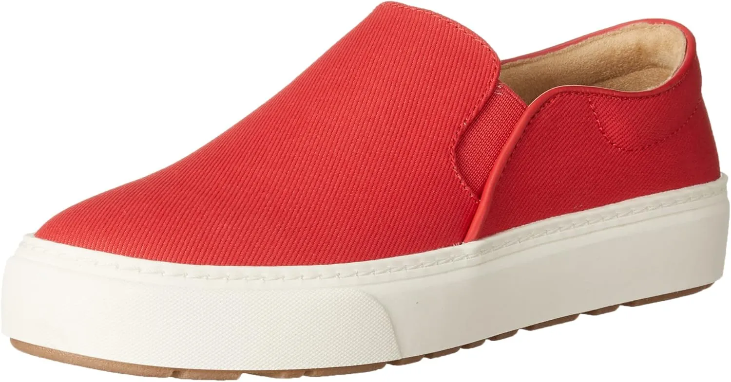 Amazon Essentials Women's Comfortable Slip on Sneaker