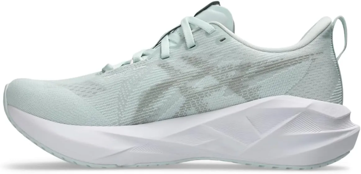 ASICS Women's Novablast 5 Sneaker