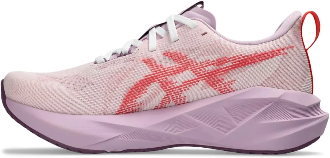 ASICS Women's Novablast 5 Sneaker