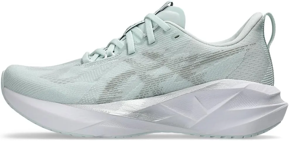 ASICS Women's Novablast 5 Sneaker