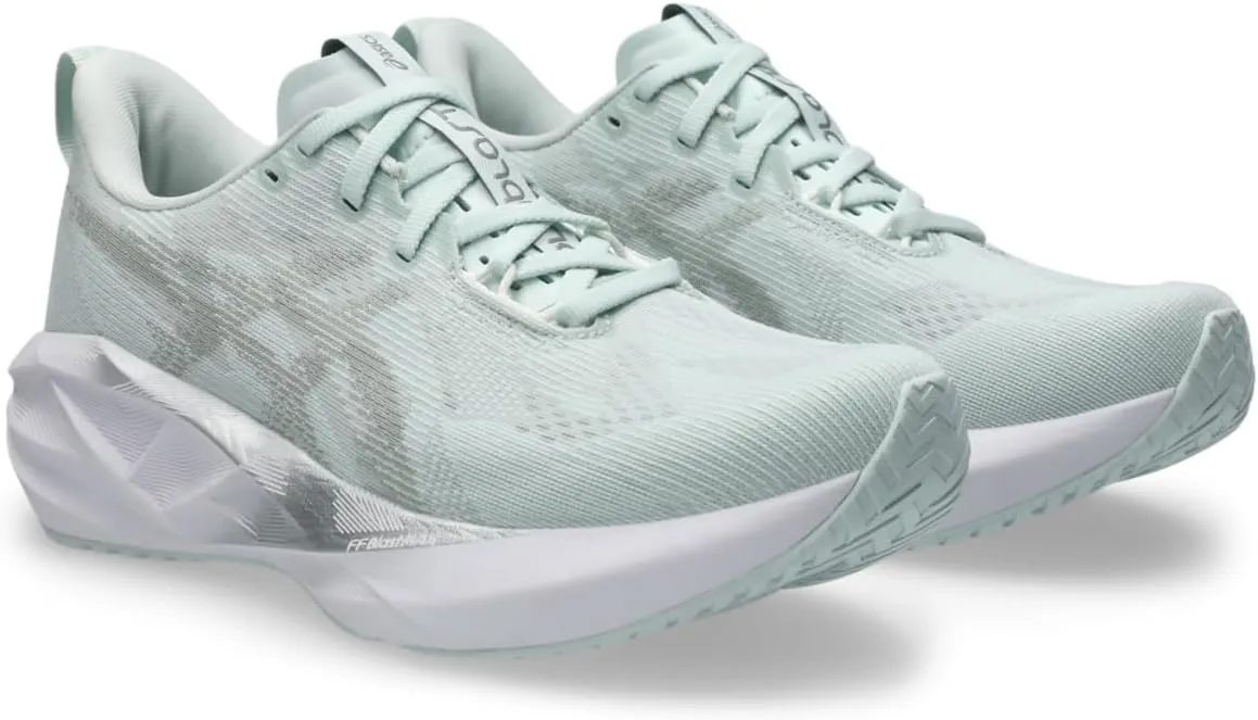 ASICS Women's Novablast 5 Sneaker
