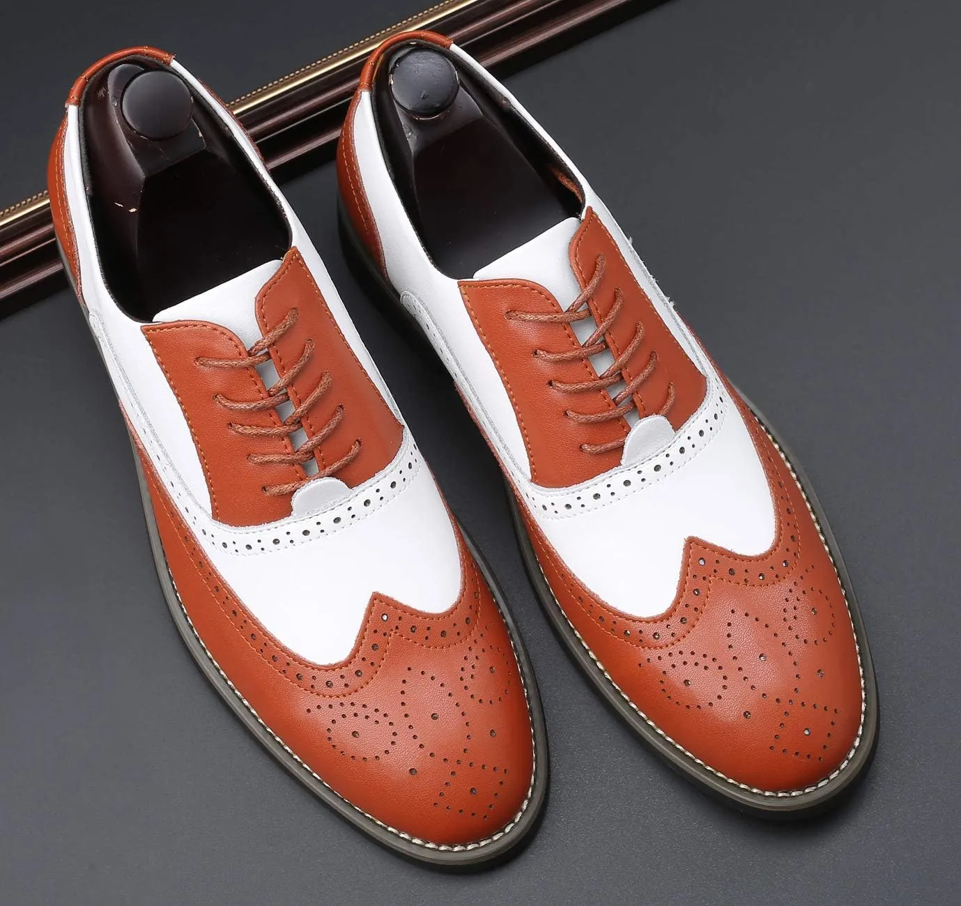 Mens Lace Up Dress Shoes Modern Double-Color Formal Business Wingtip Oxford Derby