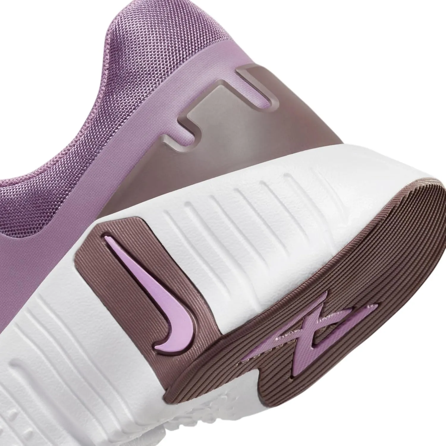 Nike Women's Sneaker, 0