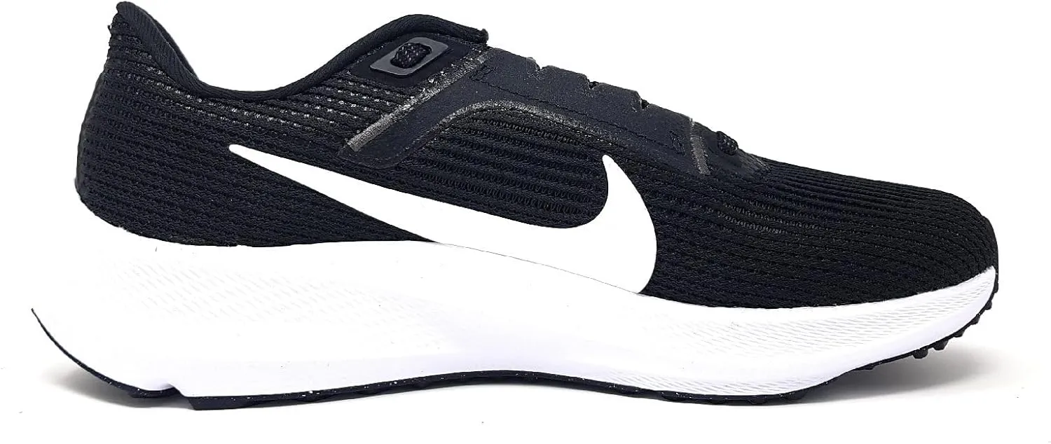 Nike Women's Sneaker
