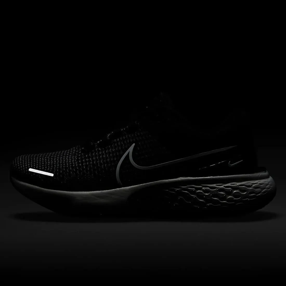 Nike Womens ZoomX Invincible Sneaker Gym Running Shoes