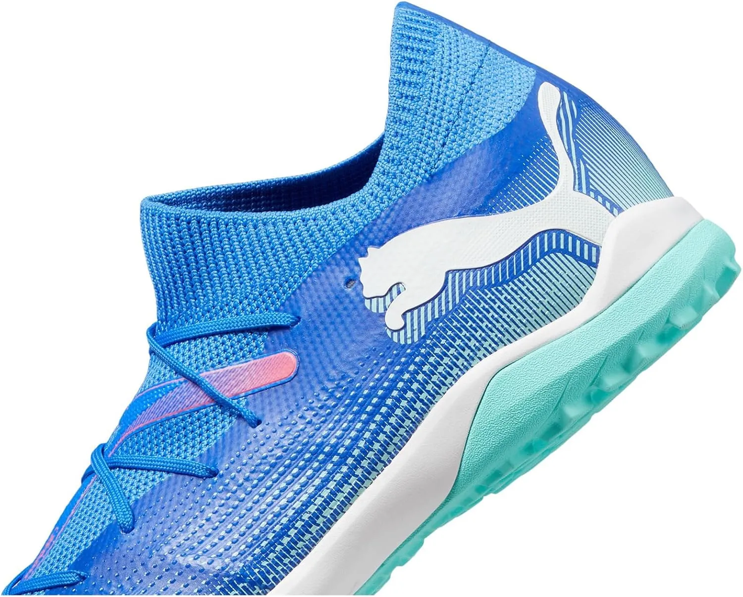 PUMA Men's Future 7 Match Turf Training Sneaker