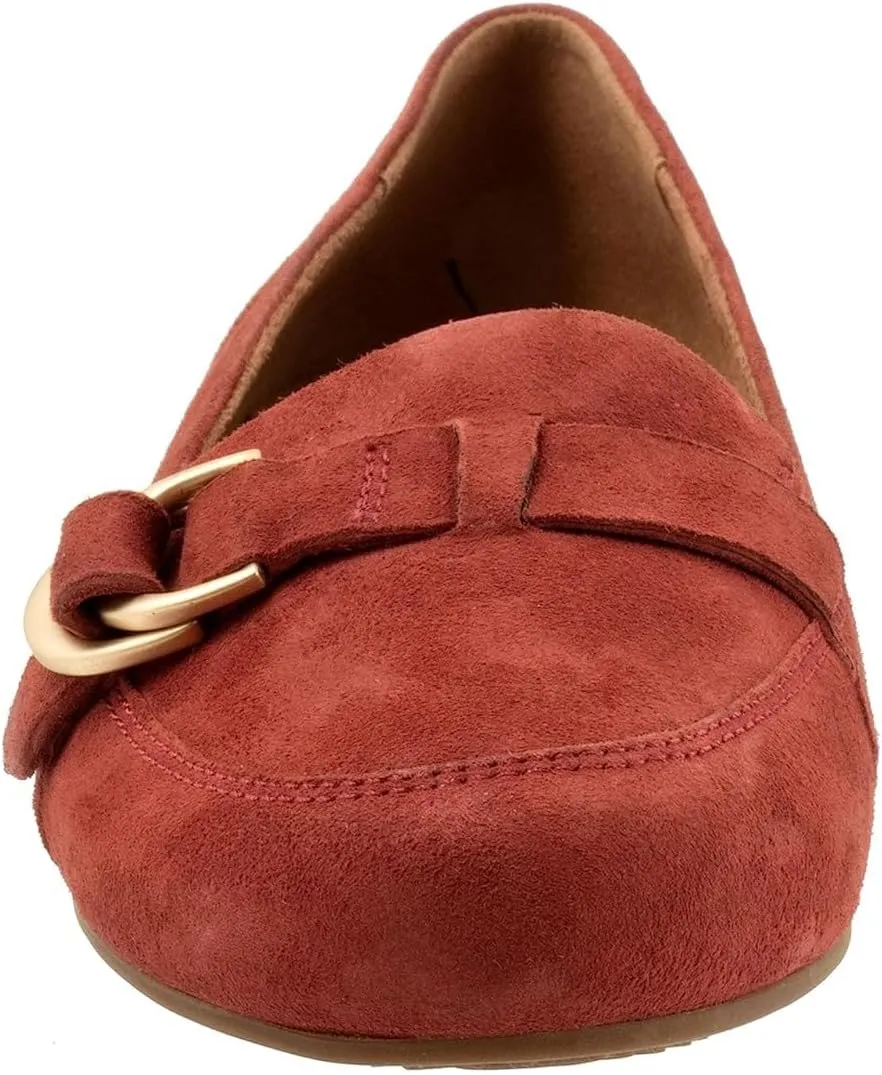 SoftWalk Women's Serra Loafer Flat