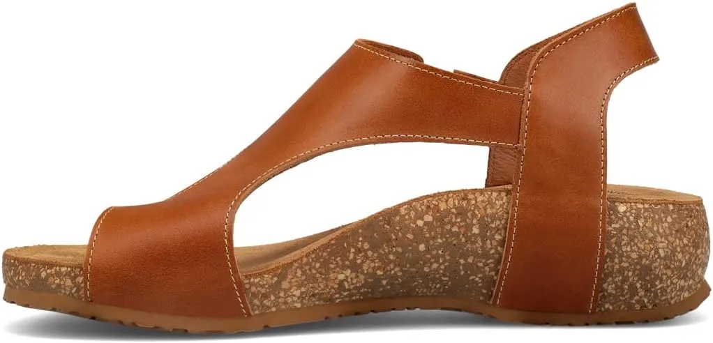 Taos Footwear Women's Fame Sandal