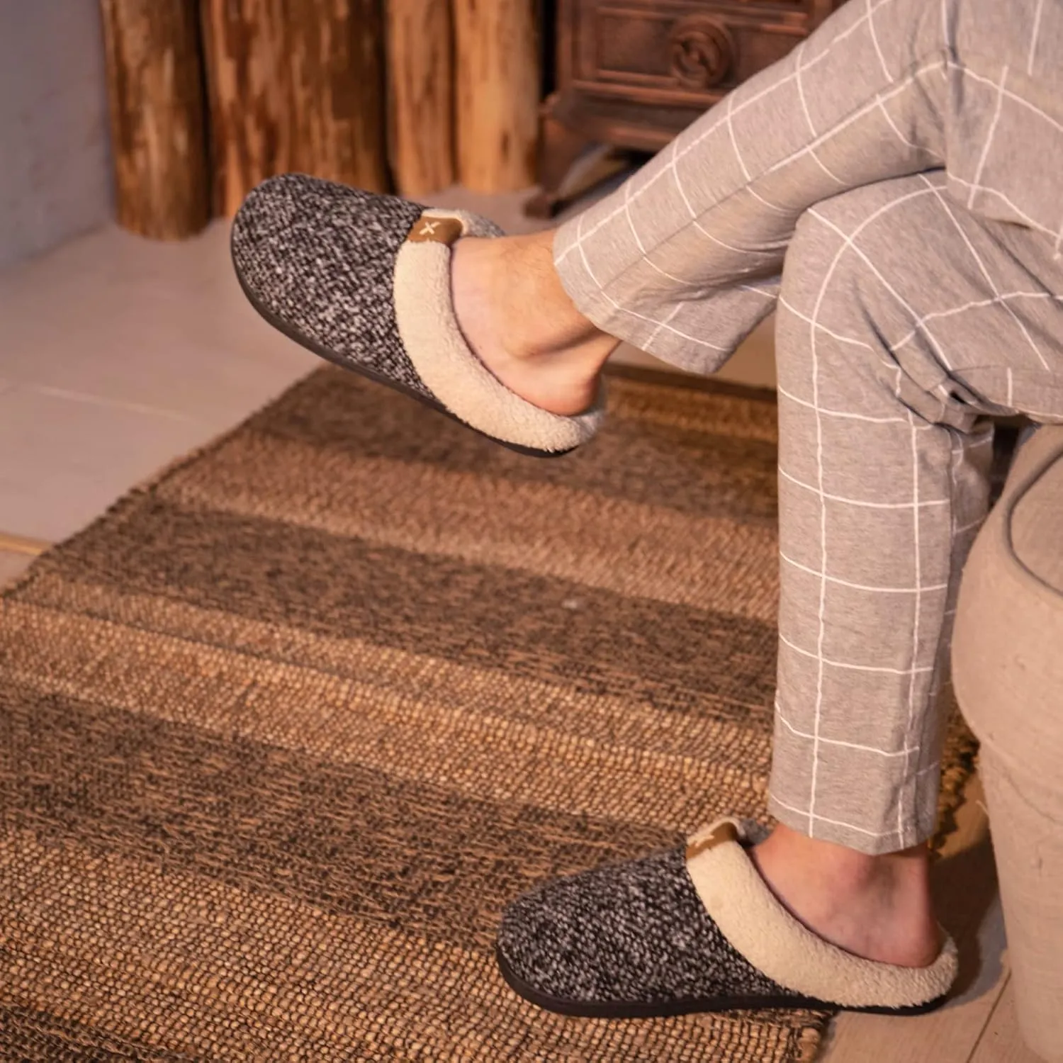 ULTRAIDEAS Mens Slip On Slippers, Sherpa Lined House Shoes with Memory Foam for Indoor Outdoor, Machine Washable