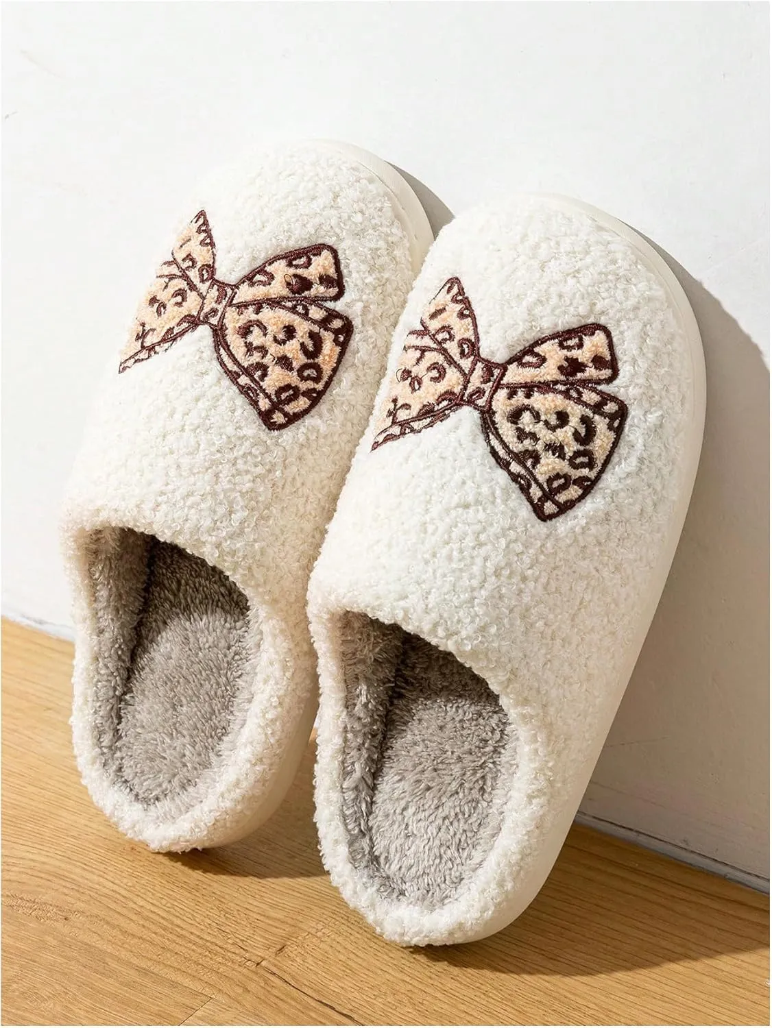 Verdusa Women's Bow Fuzzy Bedroom Slippers Warm Indoor Home Slipper Shoes