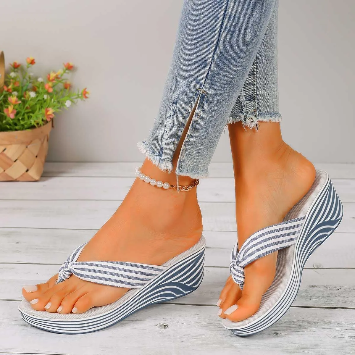 Womens Dressy Wedge Flip Flops Striped Clip Toe Sandals Summer Beach Walking Slippers Arch Support Low Wedges Thong Sandal